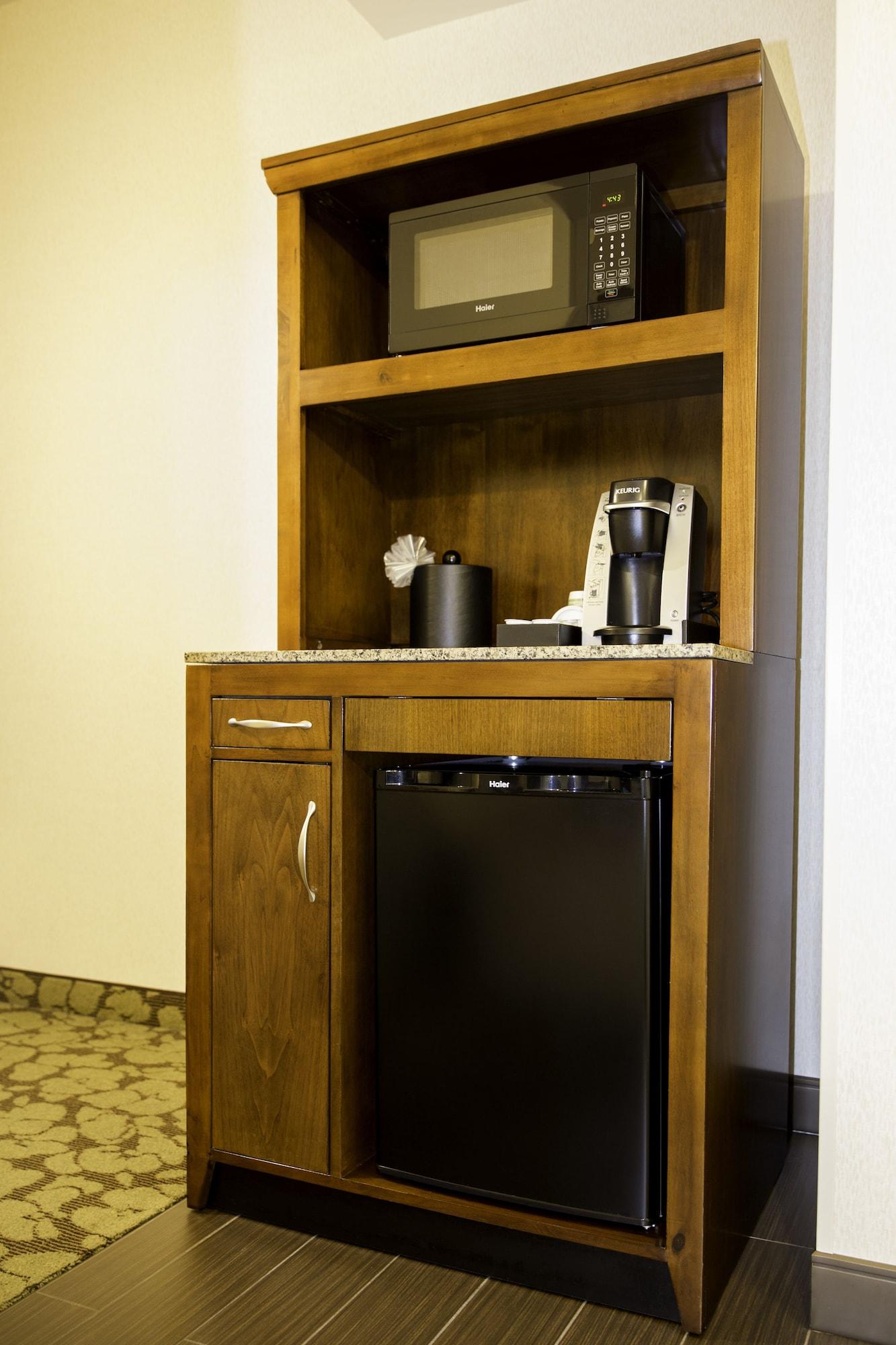 Hilton Garden Inn Valley Forge/Oaks Exteriör bild