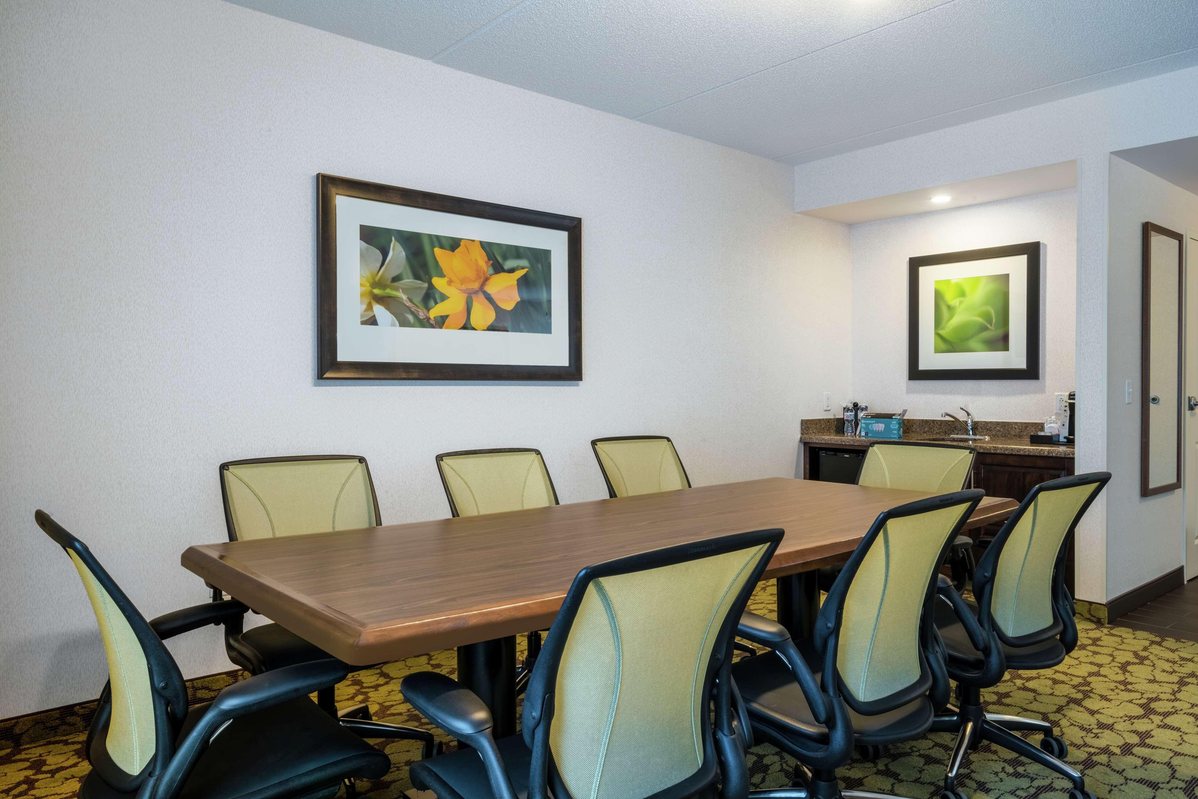 Hilton Garden Inn Valley Forge/Oaks Exteriör bild