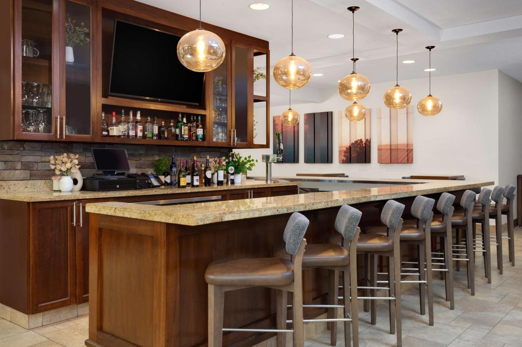 Hilton Garden Inn Valley Forge/Oaks Exteriör bild