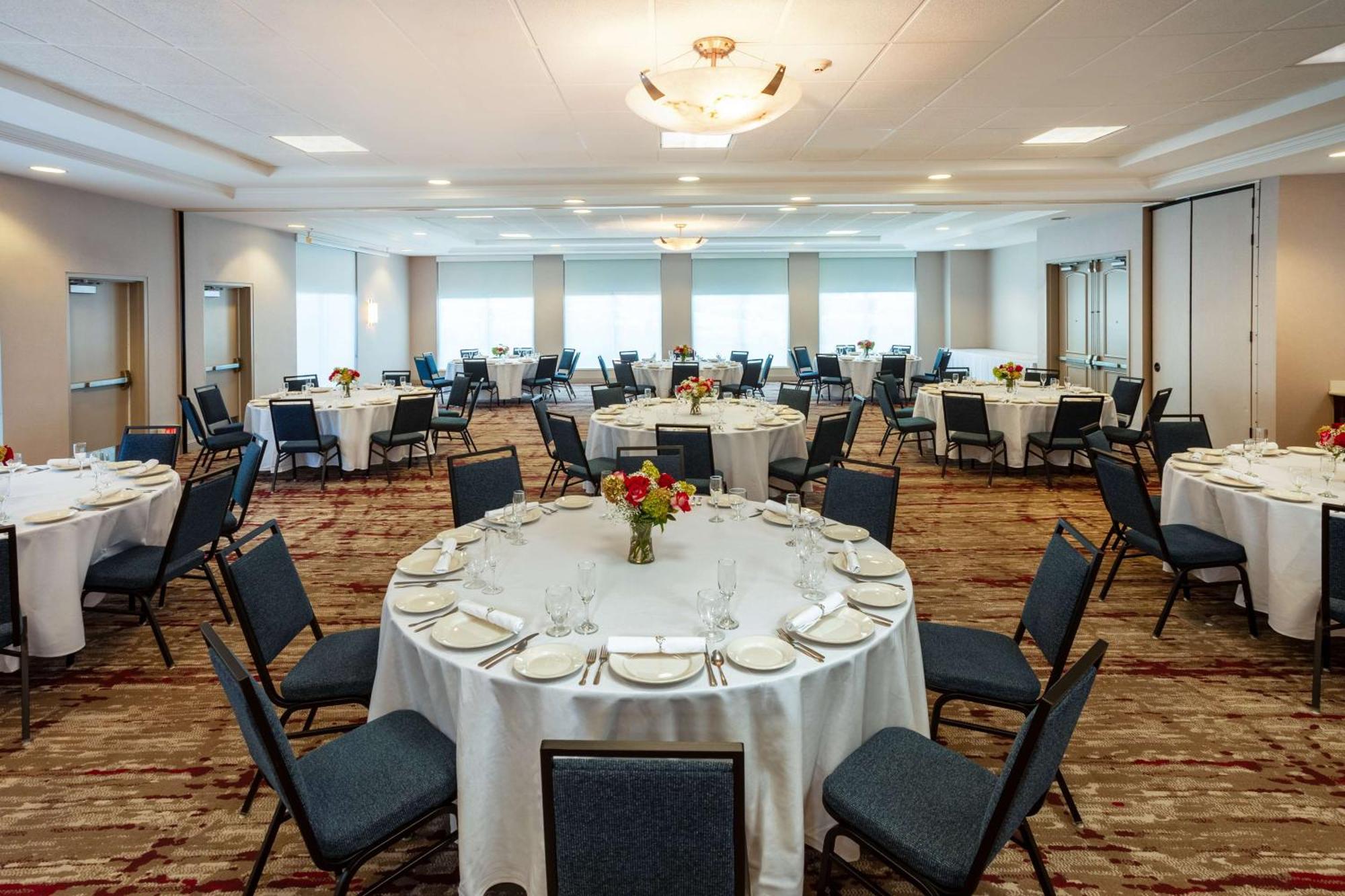 Hilton Garden Inn Valley Forge/Oaks Exteriör bild