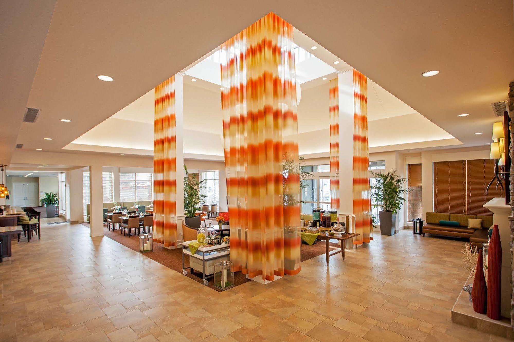 Hilton Garden Inn Valley Forge/Oaks Exteriör bild